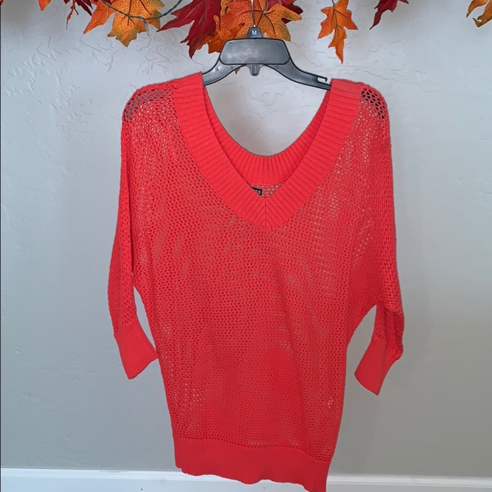 🌺 Coral Express Sweater 🌺
